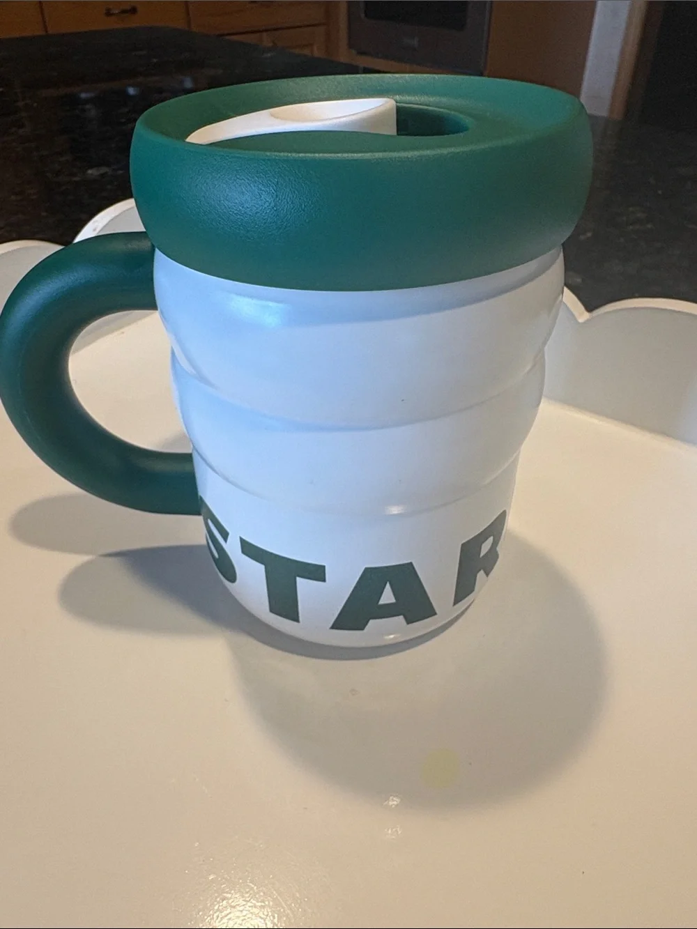 NWT 2026 Starbucks Stainless Rippled Mug white & Green;  12 oz